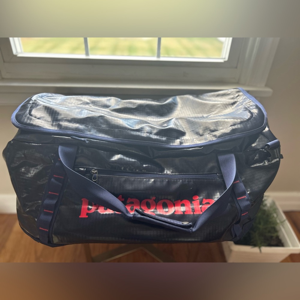 Patagonia Navy Black Hole 70L Duffle
